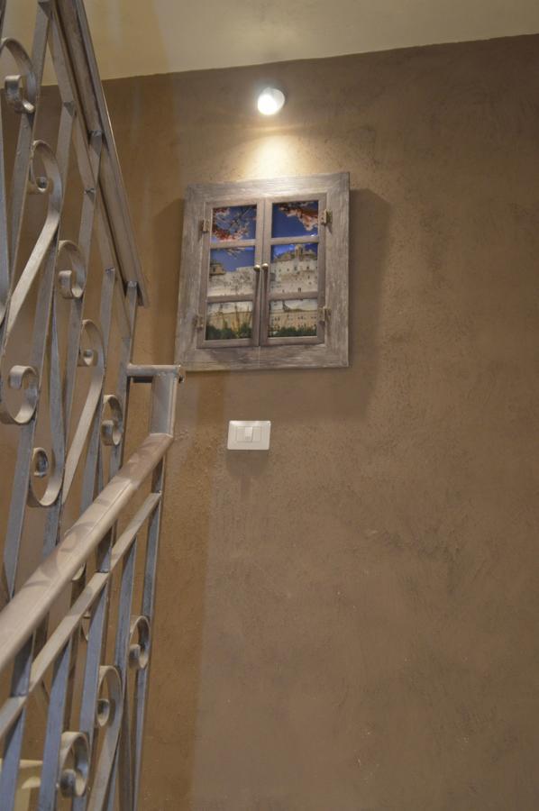 Suite White House Trani Exterior photo
